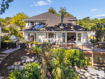 The Location Everyone Wants!