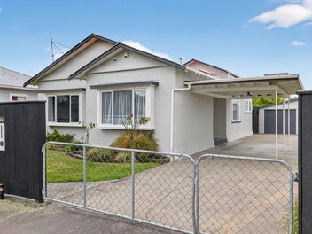 SPACE, STYLE & COMFORT FOR THE WHOLE FAMILY