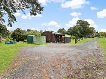 Attention–A Rare Blank Canvas/Exceptional Location