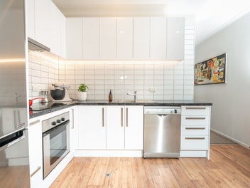 MODERN & MAGNIFICENT ON THE PARADE