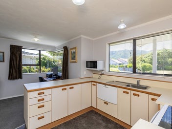 Refreshed Waikanae Property