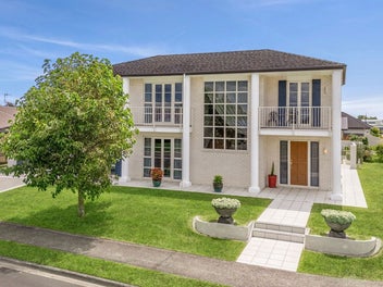 Timeless southern charm with Kaimai views