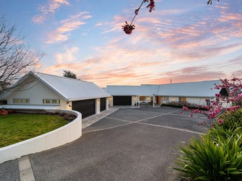 Setting the Benchmark - BEO $1,550,000.