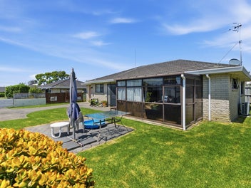 Pillans Point Pearler