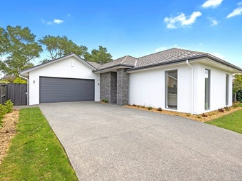 Feels Like New - Family Living in Linden Grove