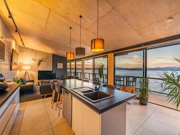 Bold, Black & Beautiful