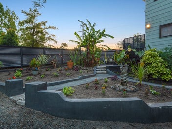 Two Homes - Real Lifestyle Opportunity