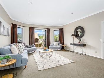 A Rare Opportunity in a Tightly Held Neighbourhood