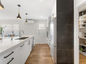 Now Priced at $979,000 – Vendors Say Sell!