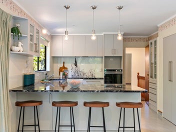 Private Sanctuary in Peaceful Cul-de-Sac-BEO $895K