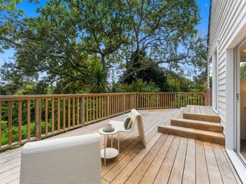 QUIETLY PLACED and PERFECTLY CONNECTED