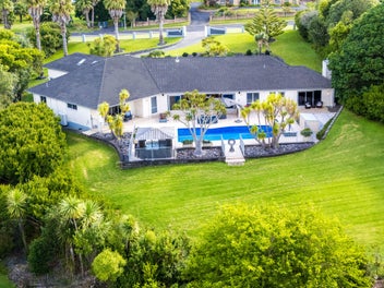 Resort-Style Luxury on a Grand Scale