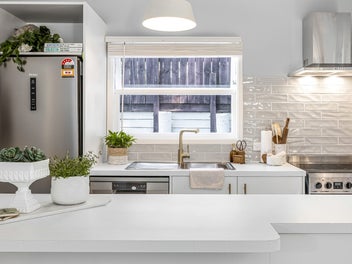 Gorgeous one bedroom - plus more, must see!