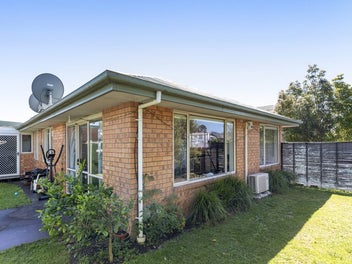 Out of town owner - wants Sold!