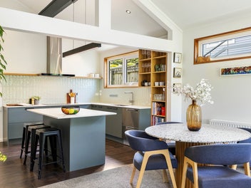 Stylish, Modernised 1970's Sanctuary