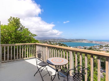 "Home with views, tranquility & birdsong"