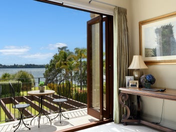A tranquil setting with water views & studio