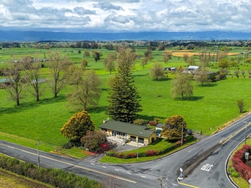 Country Living with a good rental return