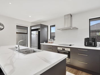 A Practical Choice in Popular Beachgrove