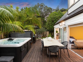 NEW PRICE - PRESENT ALL OFFERS