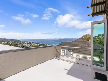 Foothold to Khandallah