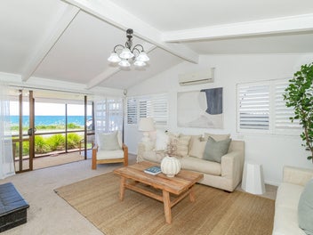 Lifestyle by the Sea - Whirinaki Rd