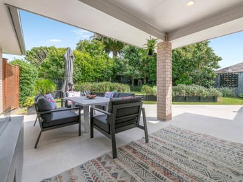 THIS MUST BE THE PLACE!