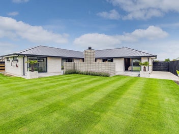 Entertain + Relax + Enjoy