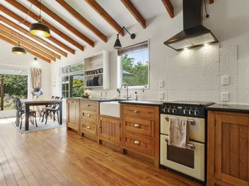 Family Living, Comfort + Generous Section