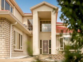 DISREGARD CV - LAST CHANCE TO VIEW