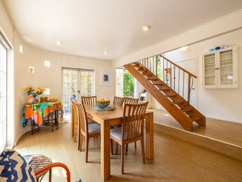 Relaxing Onetangi Retreat