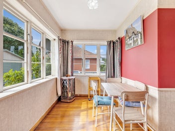 Solid Brick, Smart Buying in Hampstead