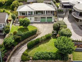 A Reimagined Classic with Space, Sun and Outlook !