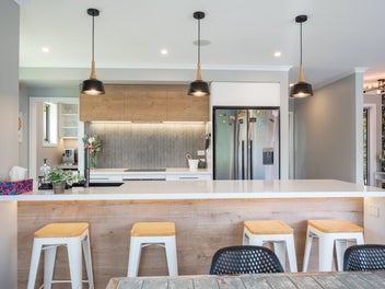 Private Family Sanctuary - Pool and Boat Parking