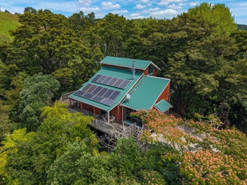 Deceased Estate - House and Flat 2.99ha