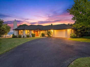 Motivated Vendor-Bring your best Offer