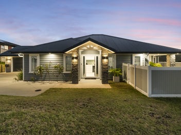 Standout Quality, Breathtaking Outlook!