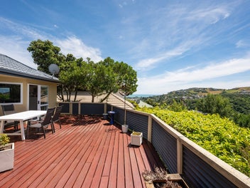 The Perfect Blend of Outlook, Ease and Location