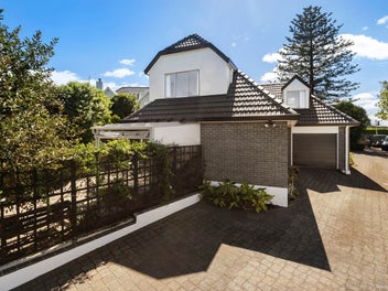 Private, Polished and Perfectly Positioned