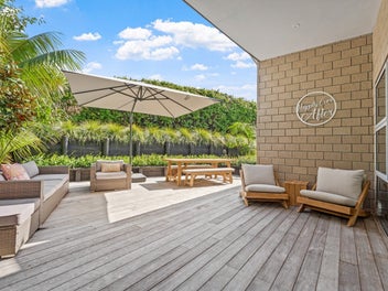 Easy Like Sunday Morning