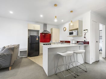 Effortless Living In A Prime Location