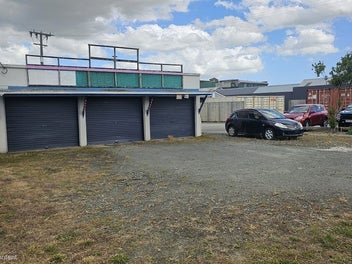 Image 1 of 11