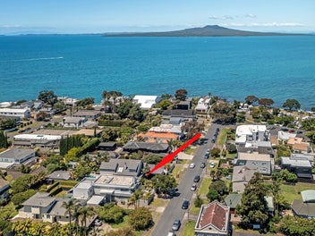 Rare coastal sanctuary on Takapuna's seaward side