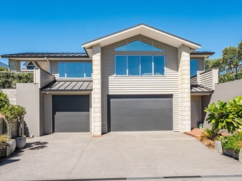 Luxurious Living On Rosetta Road.