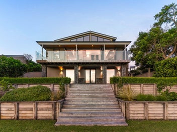 Exceptional Lakefront Living | Takapuna
