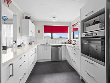 Position Perfect Near Town