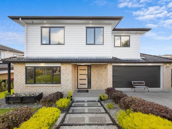 Vendor Downsizing – Must Sell!