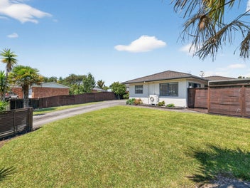 Easy Care Living in Brookfield