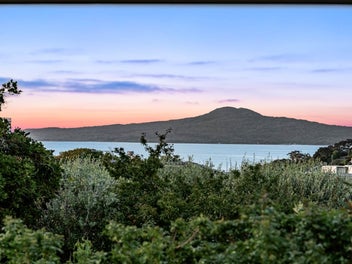 Private Bespoke Family Sanctuary:Blue Chip address