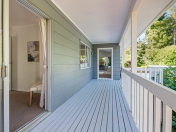 Easy Living in a Private Setting!